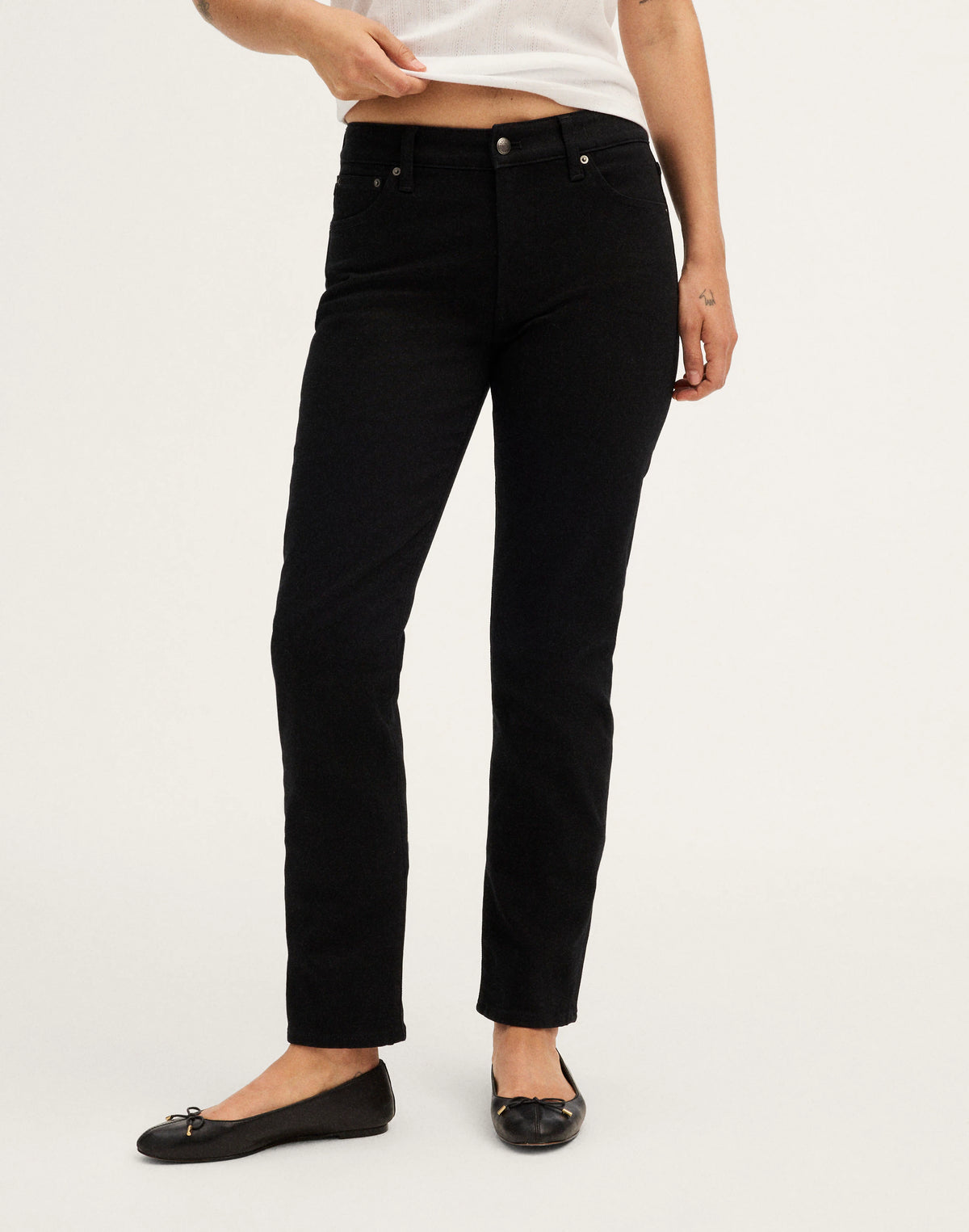BLACK RINSE WASH