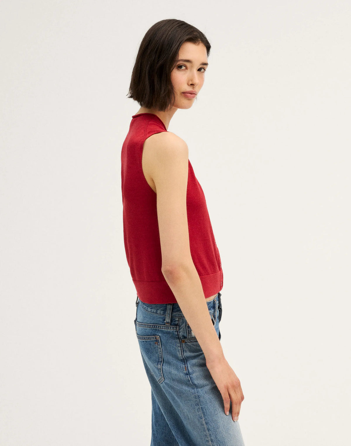 BARN RED