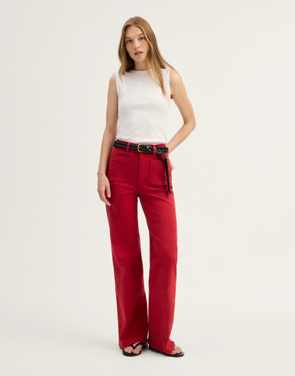 BARN RED