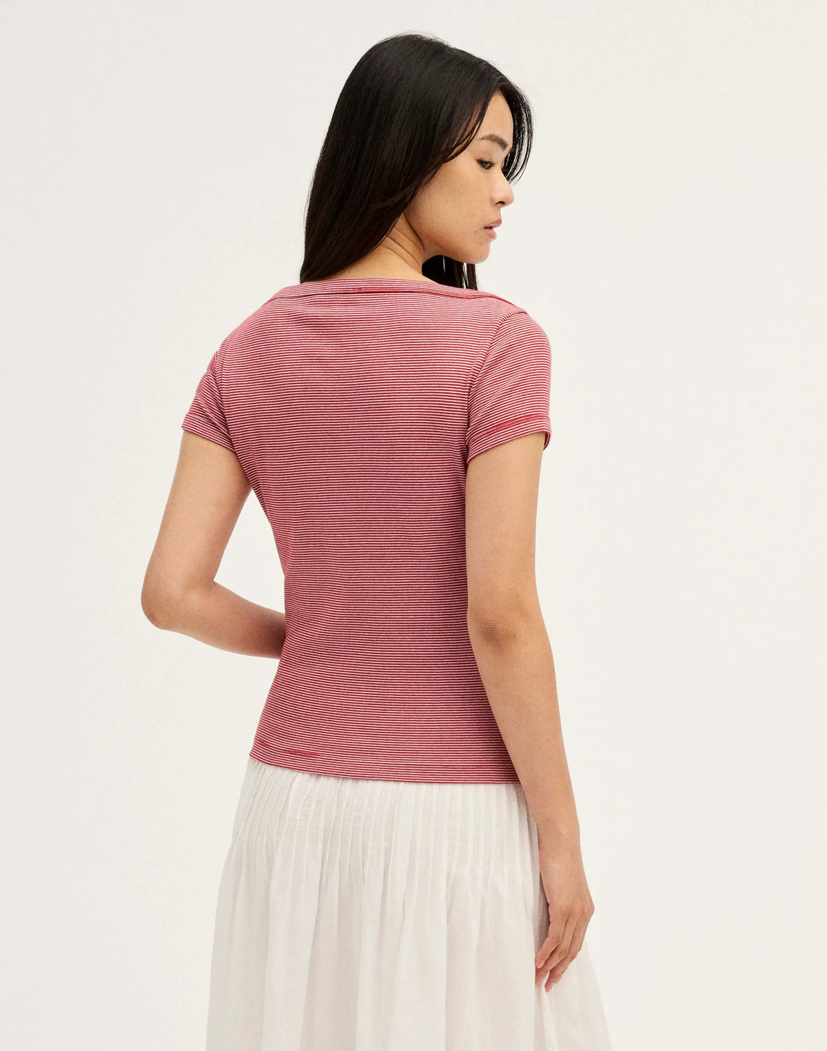 BARN RED