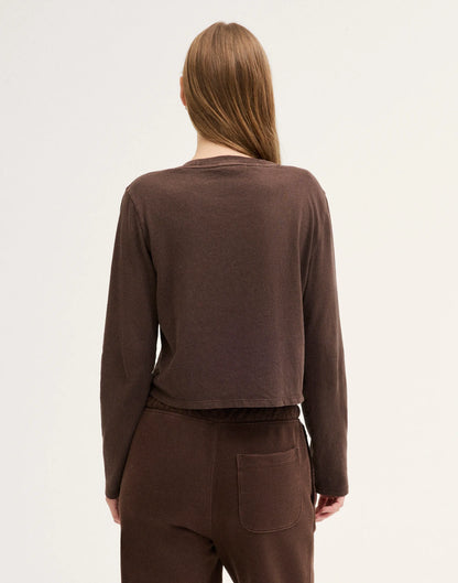 DARK BROWN