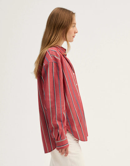 BARN RED