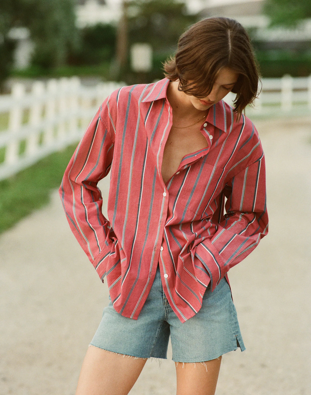 BARN RED