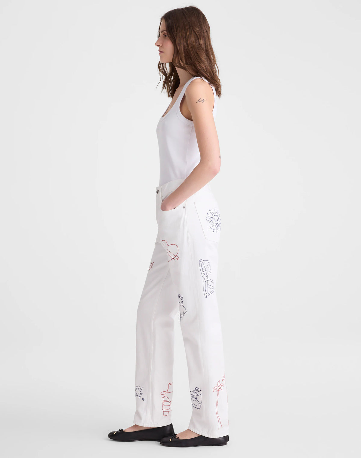 TILE WHITE