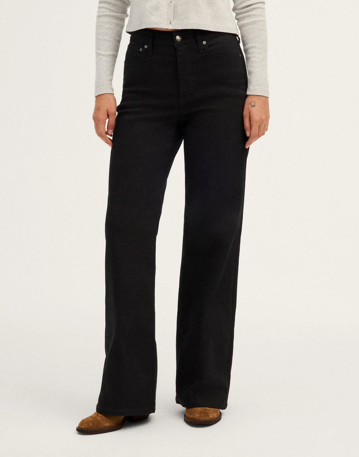 BLACK RINSE WASH