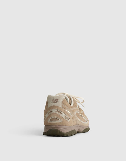 MUSHROOM ARID STONE