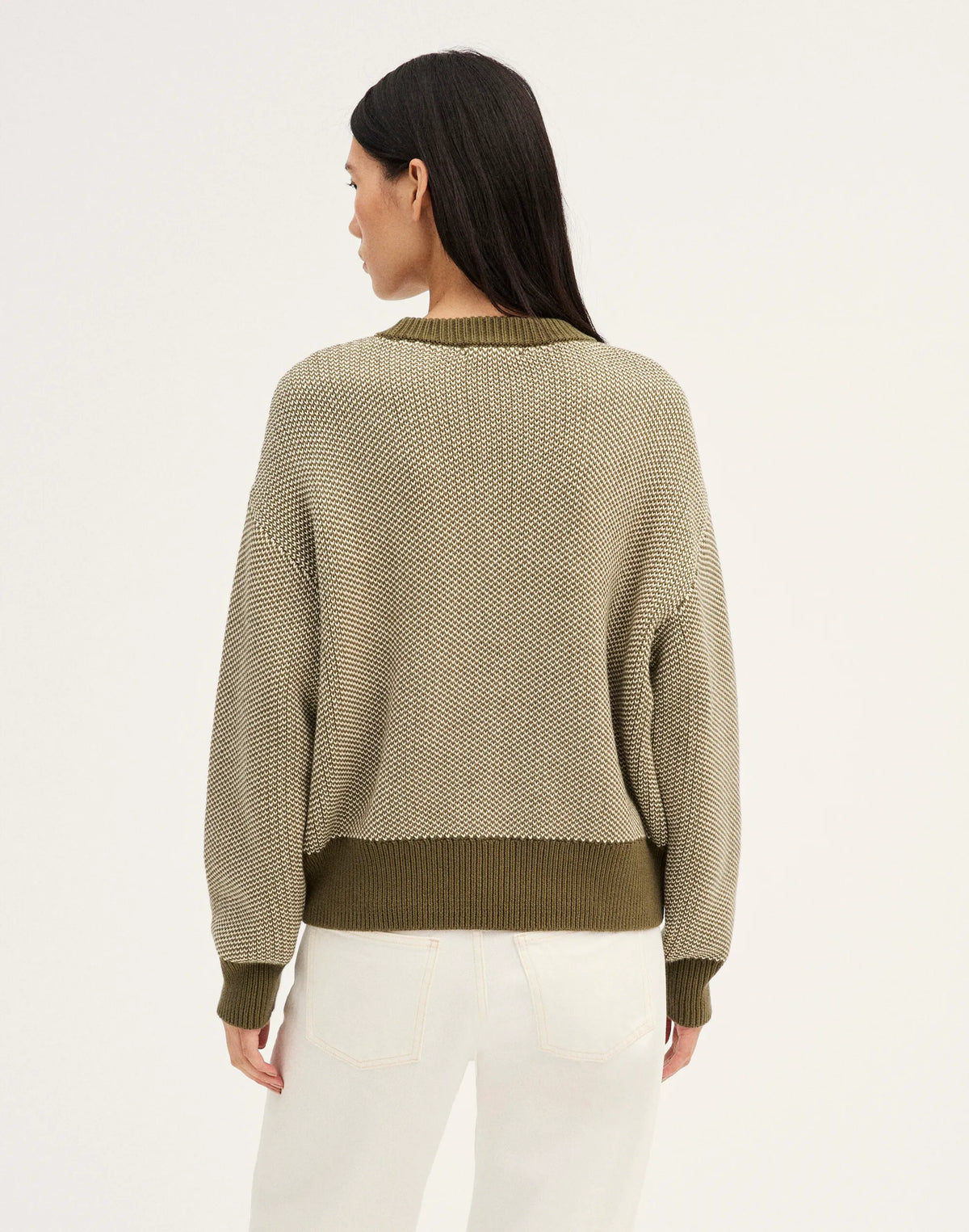FADED IVY AND CANVAS PATTERN