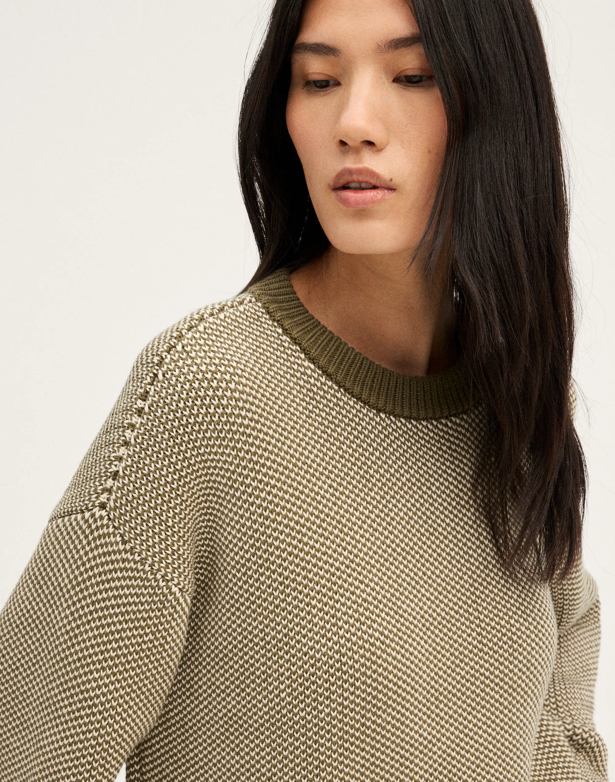 FADED IVY AND CANVAS PATTERN