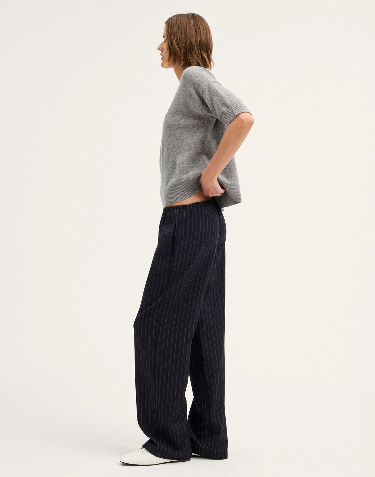 NAVY CREAM STRIPE