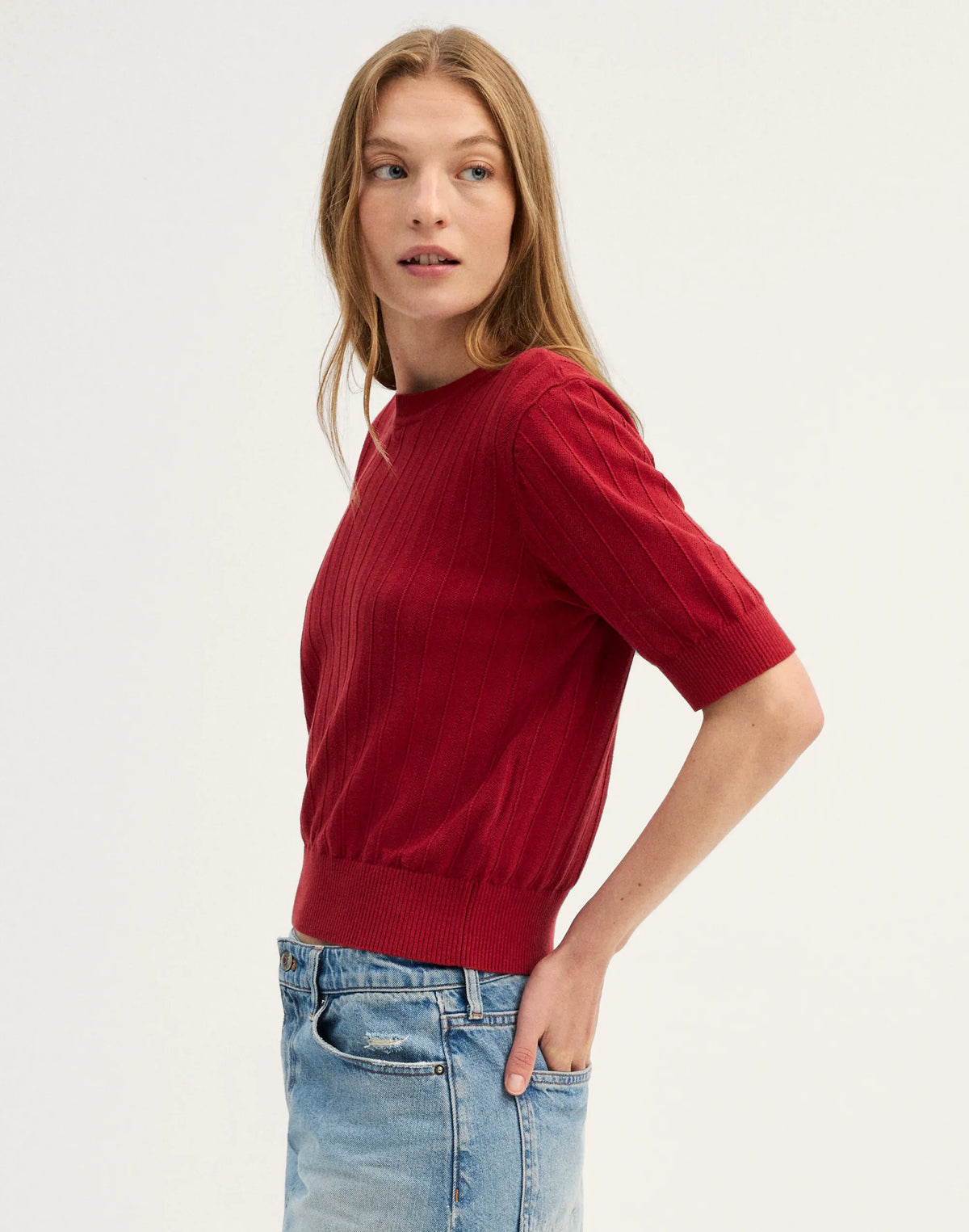 BARN RED