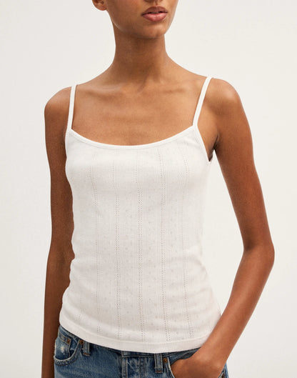 TRUE WHITE